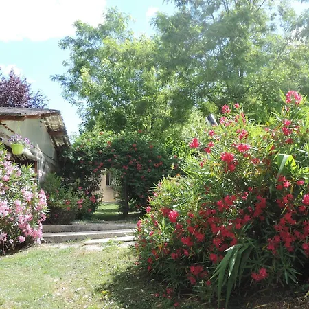 Lepigeonnier à Près Du Gouffre De Padirac Miers